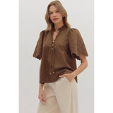 Solid short sleeve top