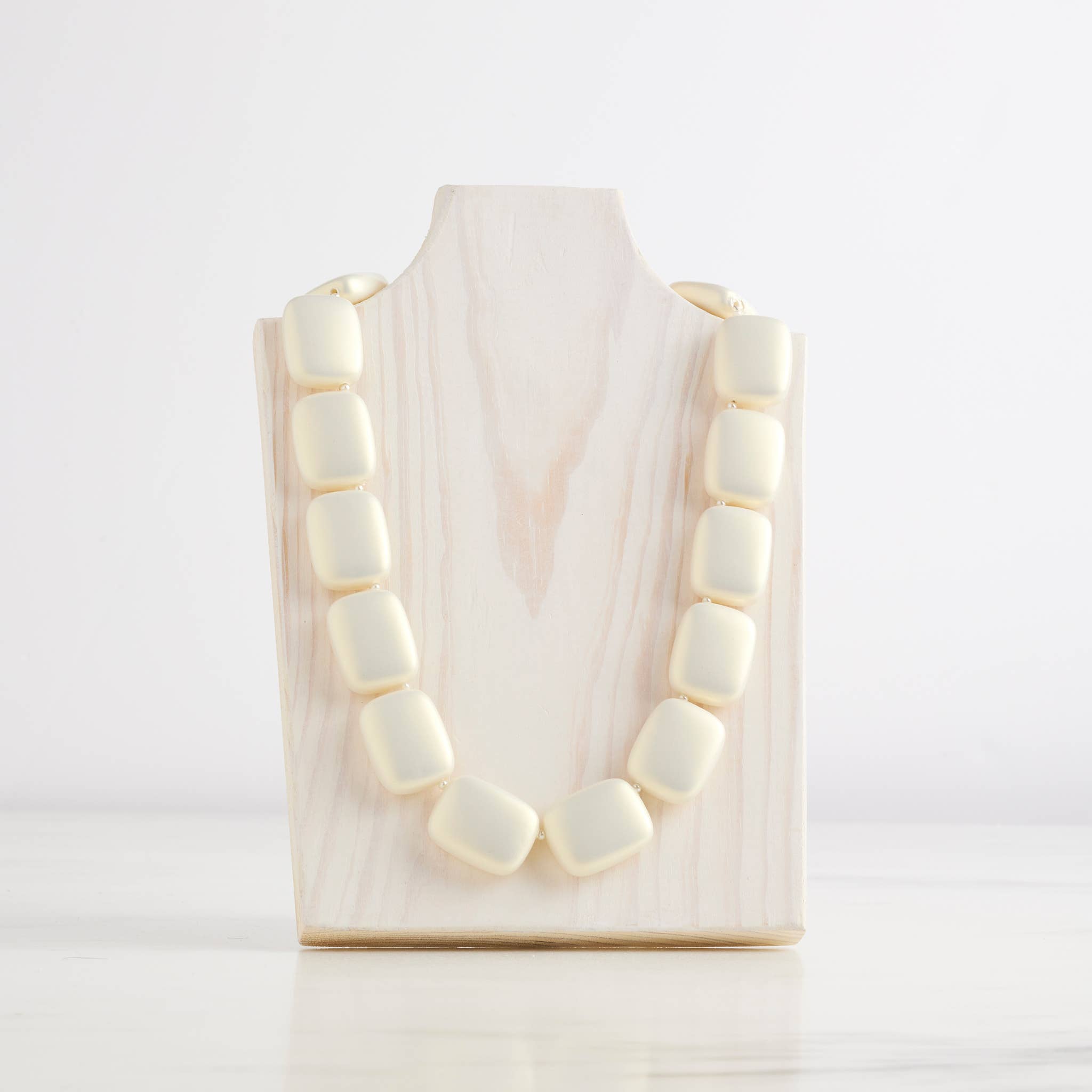 White Chicklet Cooling Necklace