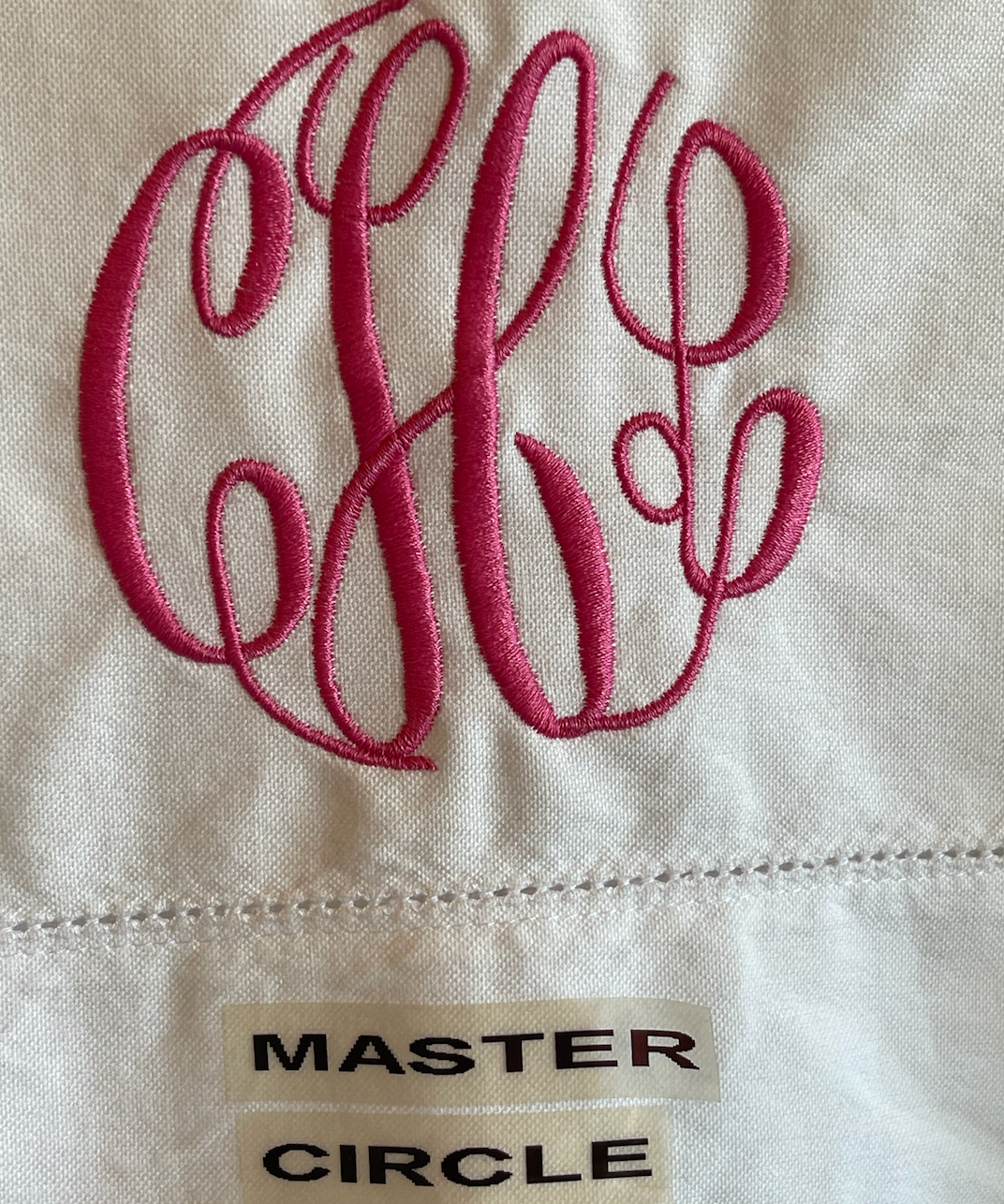 Robe Monogram